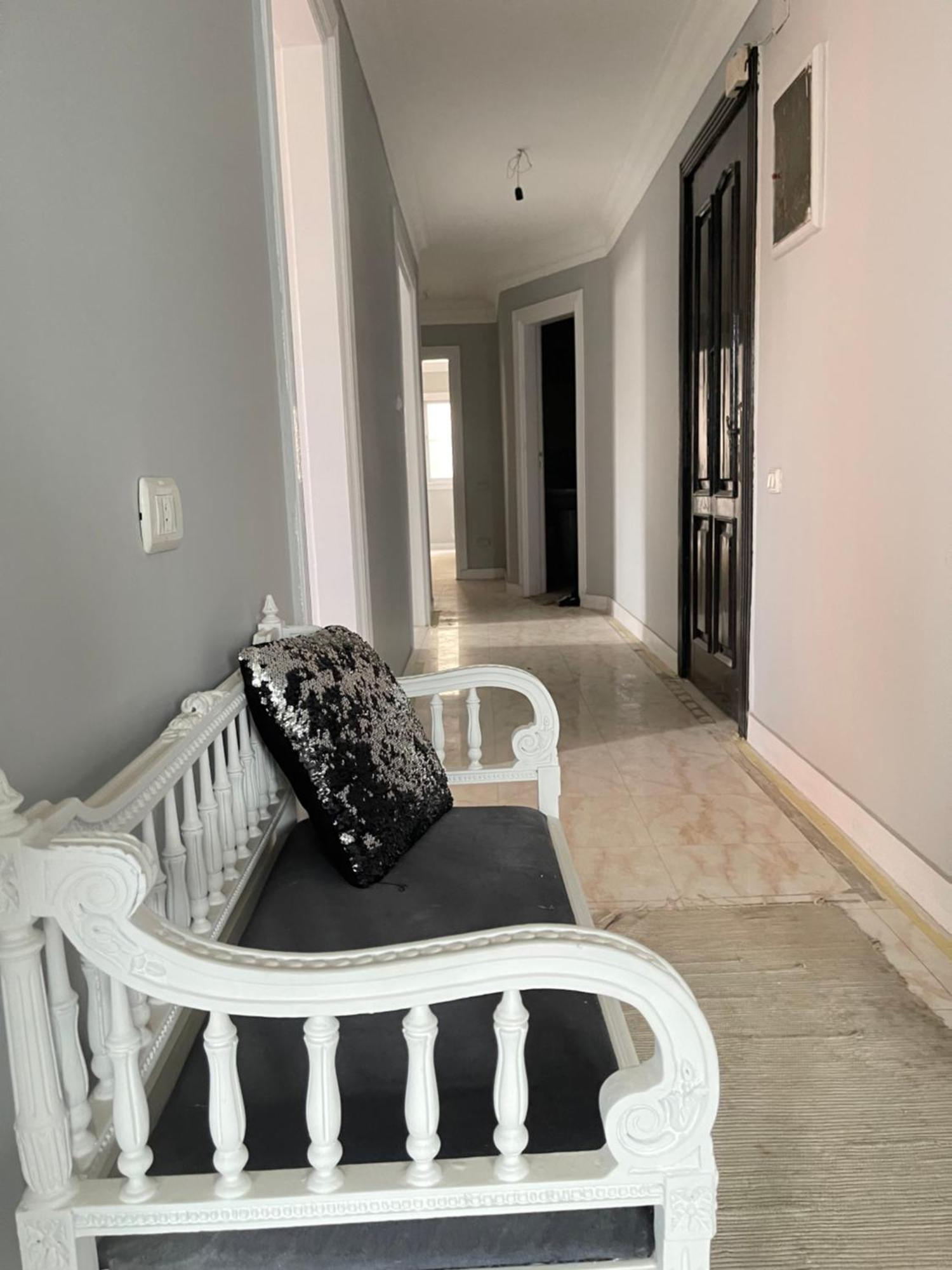 Appartement In The End Of Syria Street With Al Sudan